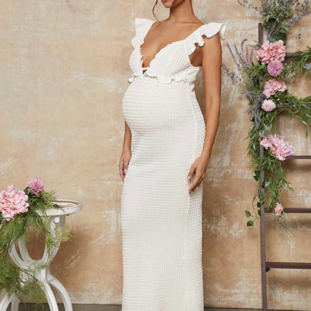 Elegant Long White Maternity Maxi Dress Sz 14/2X New